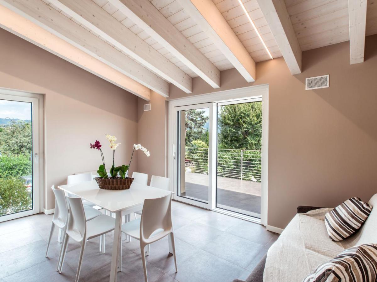 Apartment Rosa By Interhome Манерба дел Гарда Екстериор снимка